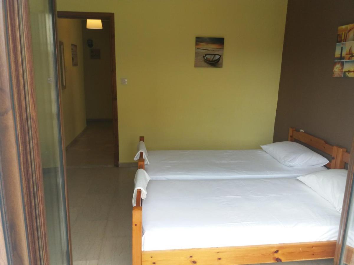 P.A.G Apartments Nea Roda Zewnętrze zdjęcie